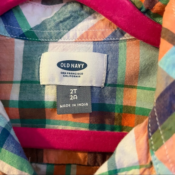 Plaid button down shirt . Perfect for layering . - Picture 3 of 3